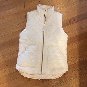 J Crew puffy quilted vest xxs like new